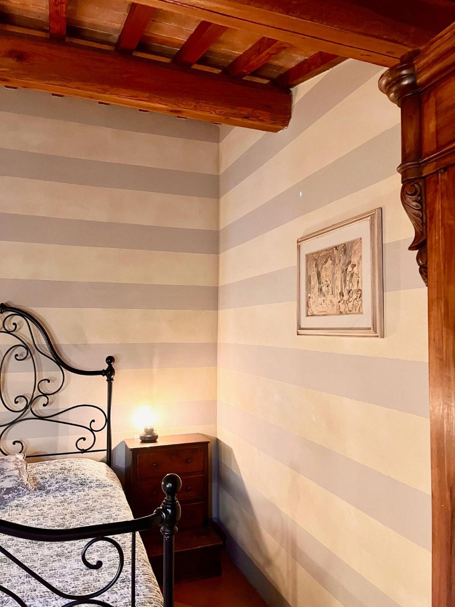 Agriturismo La Palazzina Palaia Room photo